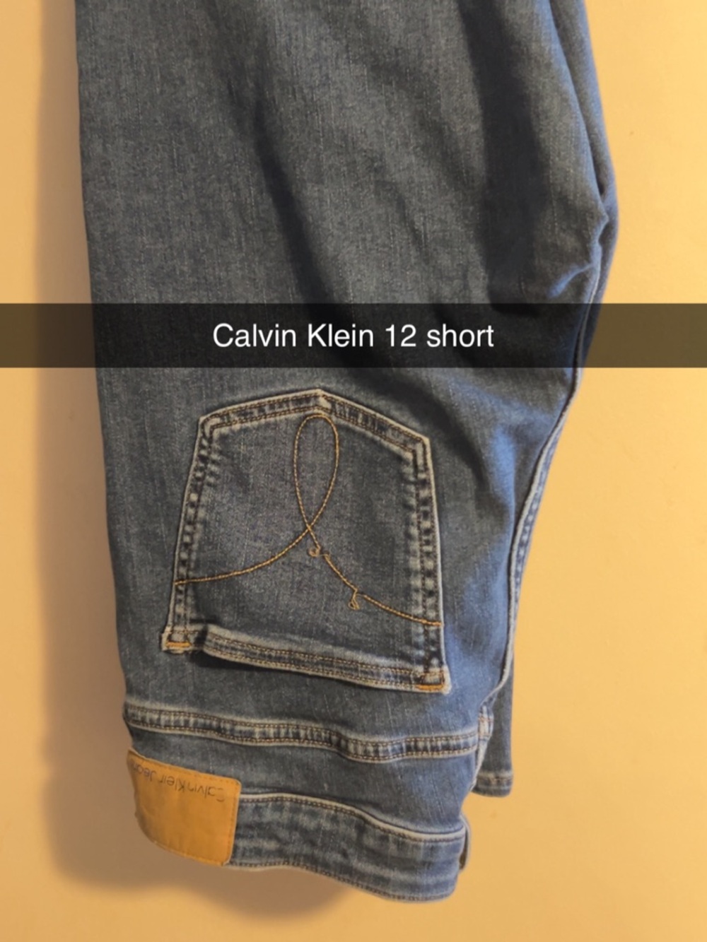 Calvin Klein women’s Medium Blue Denim jeans with Embroidered Pocket